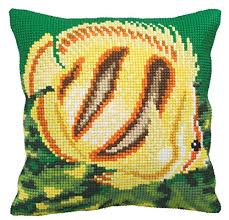 Cross stitch and embroidery patterns to download come in a range of beautiful styles. Collection D Art Cross Stitch Cushion Exotic Fish Right Buy Online In Sri Lanka At Desertcart Lk Productid 82243035