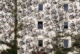 6 Cool Bicycle Stores Bicycle Art Street Art Bike Art