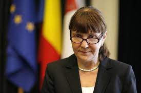 Born 4 february 1959) is a romanian politician, lawyer and former prosecutor, currently a member of the european parliament from the european conservatives and reformists and formerly a member of the romanian. Monica Macovei Alchetron The Free Social Encyclopedia