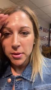 Amanda Daughtry's Instagram, Twitter & Facebook