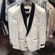 Also formal wear to buy or rent, in metro west. Men In Style Orlando 19 Photos Shoe Stores 2282 S Kirkman Rd Metrowest Orlando Fl Phone Number Yelp