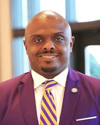 Claudia Yates Signs with Truett McConnell