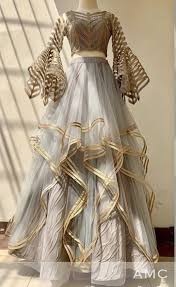 Pin Auf Ballkleider Gold Und Creme Tone
