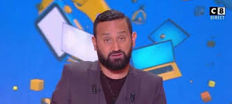 Le canard enchaîné accorde dans son édition de ce mercredi 6 février une enquête autour des salaires dispensés par h2o productions, la société de cyril hanouna et qui produit notamment touche pas à mon poste ! Tpmp Les Chroniqueurs Revelent Le Salaire De Laurent Delahousse Mce Tv