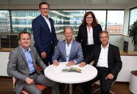 In more than 400 offices and branches of 12 sparda banks as well as via the internet, the company offers customers attractive savings and loan rates, personal and expert advice, and the. Pressemitteilung