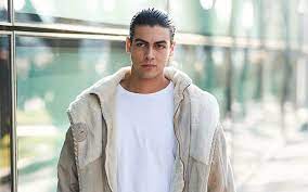25 Epic 90 S Hairstyles For Men Distinctive Trends 2021