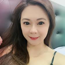 Gelly Wee Wedding Gown