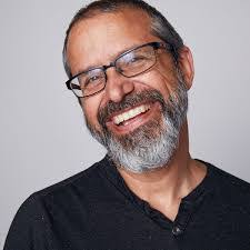 Mitzi Giles's Instagram, Twitter & Facebook