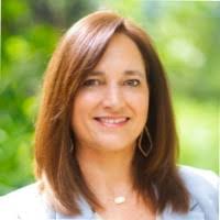 Tracy Hale's Instagram, Twitter & Facebook