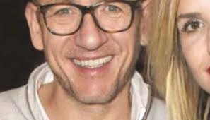 Maman d'un petit garçon de six ans, qui est jérôme duchamps, son ancien compagnon ? Dany Boon En Couple Avec Laurence Arne Photo