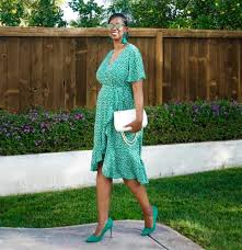 The light green patch pockets one button trench coat is very stylish, get a lot of women love. How To Wear Green Which Of These Color Palettes And Outfits Is Your Favorite