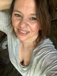 Ruthie Atkinson's Instagram, Twitter & Facebook