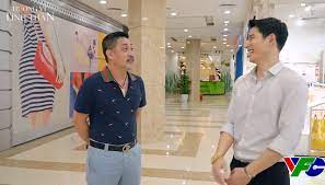 Cô lớn lên trong gia đình ngập tràn yêu thương cùng với bố và em gái mình. Cgthvwf Z9ywm