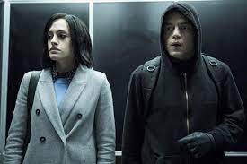 Mr robot saison 4 critique nos défiances à l'émotion, nous montrant sans embages que s'ouvrir au monde et à autrui est la seule manière de se sauver. Mr Robot Saison 3 Amazon Prime