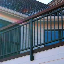 Handrail brackets for mounting to glass this type of railing bracket is suitable for both glass railings as well as railings with balusters and glass infills. Riviera Fascia Post With Bracket By Westbury Aluminum Railing Decksdirect
