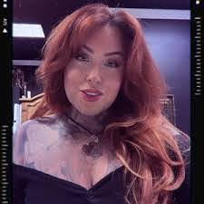 Lorene Easter's Instagram, Twitter & Facebook