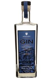 Gin is a distilled alcoholic drink that derives its predominant flavour from juniper berries (juniperus communis). Beemer Gin Product Page Saq Com