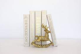 Pin By Noreen Steding On Holly Jolly Book Decor Shabby Chic Wedding Decor White Books