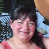 Lori Perrin's Instagram, Twitter & Facebook