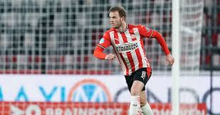 Alfredo quintana se desempeña como portero de oporto, selección que le abrió las puertas en 2009, dos años más tarde de que decidiera no continuar en la selección cubana. Psv Player Hendrix Sets Course For Russia There Is A Time To Come And A Time To Go Eredivisie Netherlands News Live