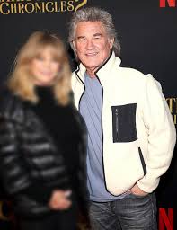 Kurt russell, whose credits include the thing, escape from new york and the hateful eight, discusses his new role as santa claus in the new netflix family film the christmas chronicles. Kurt Russell Premiere Jacket The Christmas Chronicles 2 Santa Jacket
