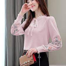 Rekomendasi baju terbaru wanita yang harus kamu memasuki tahun 2020 ini, tren fashion wanita kembali mengalami perkembangan. Model Baju Atasan Wanita Lengan Panjang Terbaru 2020 Model Baju Terbaru