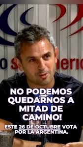 Gracias, Presidente, por no rendirse nunca. Desde el primer día eligió  enfrentar enormes desafíos con coraje y convicción, aun sabiendo que no iba  a ser fácil. Es un honor acompañarlo en esta