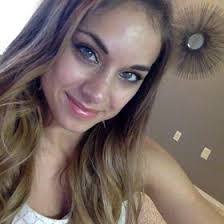 Amber Flack's Instagram, Twitter & Facebook