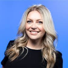 Ginger Musser's Instagram, Twitter & Facebook