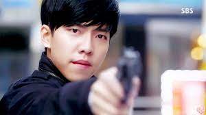 Although not much is known about his family background, it has been widely documented that he the drama became a big success and as a result of this success, lee received several acting offers along with increased endorsement deals. Hancinema S Idol Actors Lee Seung Gi Hancinema