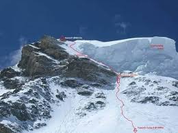 A 3d flythough all the way up k2. K2 Climbers Past The Bottleneck Explorersweb