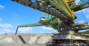 Już po raz trzeci władze i mieszkańcy niemieckiego miasta zittau oraz członkowie parlamentu saksonii podejmują próbę oskarżenia polski przed komisją europejską w sprawie kopalni odkrywkowej węgla. Aktualnosci Niezalezna Opinia Imigw Pib Kopalnia Turow Ma Znikomy Wplyw Na Warunki Hydrologiczne Po Stronie Czeskiej Translation En Cz