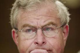 Sandy Berger: President Clinton's national security adviser who managed the  United States' position of global strength