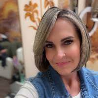 20+ "Julie Santamaria" profiles