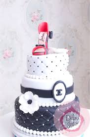 Gateau Shopping Fashion Mode Luxe Luxury Escarpin Talon Aiguille Shoes Fashionista Fashion Addict Shoes Addict Gateaux Personnalis Desserts Cake Food