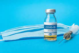 La técnica de la vacuna se basa en una nueva tecnología llamada arn mensajero, que fabrica un antígeno específico del coronavirus. La Precipitacion De Reino Unido Al Aprobar La Vacuna De Pfizer Puede Fomentar El Miedo A La Vacunacion