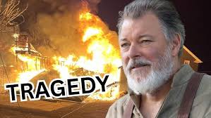 HRW Slot Car Modeling Tip: Cheap Sheet Plastic For Scratchbuilding