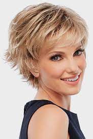 Now's the time to get the trendiest haircut for 2021. Pin On Taglio Corto