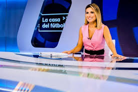 Tenemos para ti videos, imágenes y una amplia cobertura e información actualizada. Entrevista A Danae Boronat Primera Mujer En Narrar Un Partido De Futbol De La Liga