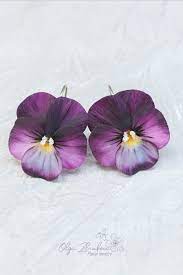 Pansy Earrings Realistic Flower Earrings Floral Earrings Pansy Etsy In 2021 Pansies Pansies Flowers Flowers