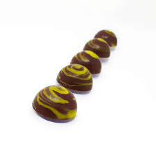 Recette De Chocolats Fourres Ganache Kalamansi Recette Chocolat Chocolat Ganache