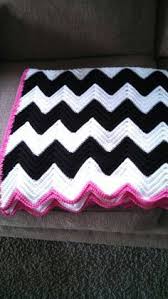 Black And White Chevron Crochet Blanket Love This Combination Of Black White Wth A Hot Pink Edging Black White With Red Or Gray White With Crochet Blanket Chevron Chevron Crochet Crochet