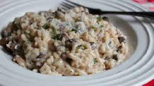 I love risotto and make it often but did not have time to be held hostage at my stove stirring and ladling last night. Chef John S Baked Mushroom Risotto Video Allrecipes Com