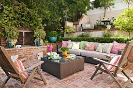 With free shipping across canada! 8 Tips For Choosing The Best Patio Furniture For Your Outdoor Space Better Homes Gardens
