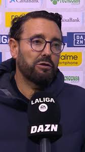 🗣️ “Estamos en contra de cualquier cántico racista sea en el lugar que sea  y, aunque sea una minoría, hay que acabar con eso” Las palabras de Bordalás  sobre los insultos a Acuña en el micrófono de ...