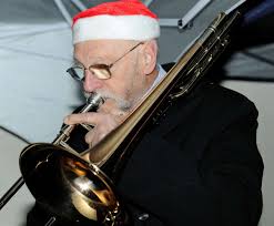 Crowds turn out to Donington Christmas Lights switch-on