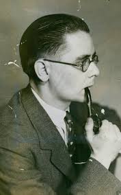 Pretty women don't make good spies, claimed John Le Carre's real-life  'Smiley'