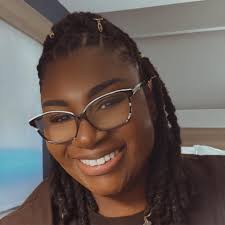 This is my favorite picture of my mom. Thanks for being my friend, my love  and my headache. I love you twin 💕. Happy Birthday 🎉