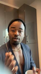 Bòn Ané tout mounn men kèk bagay ou dwe fè nan komansman ane 2025 la 🎊