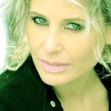 Patricia Berta's Instagram, Twitter & Facebook